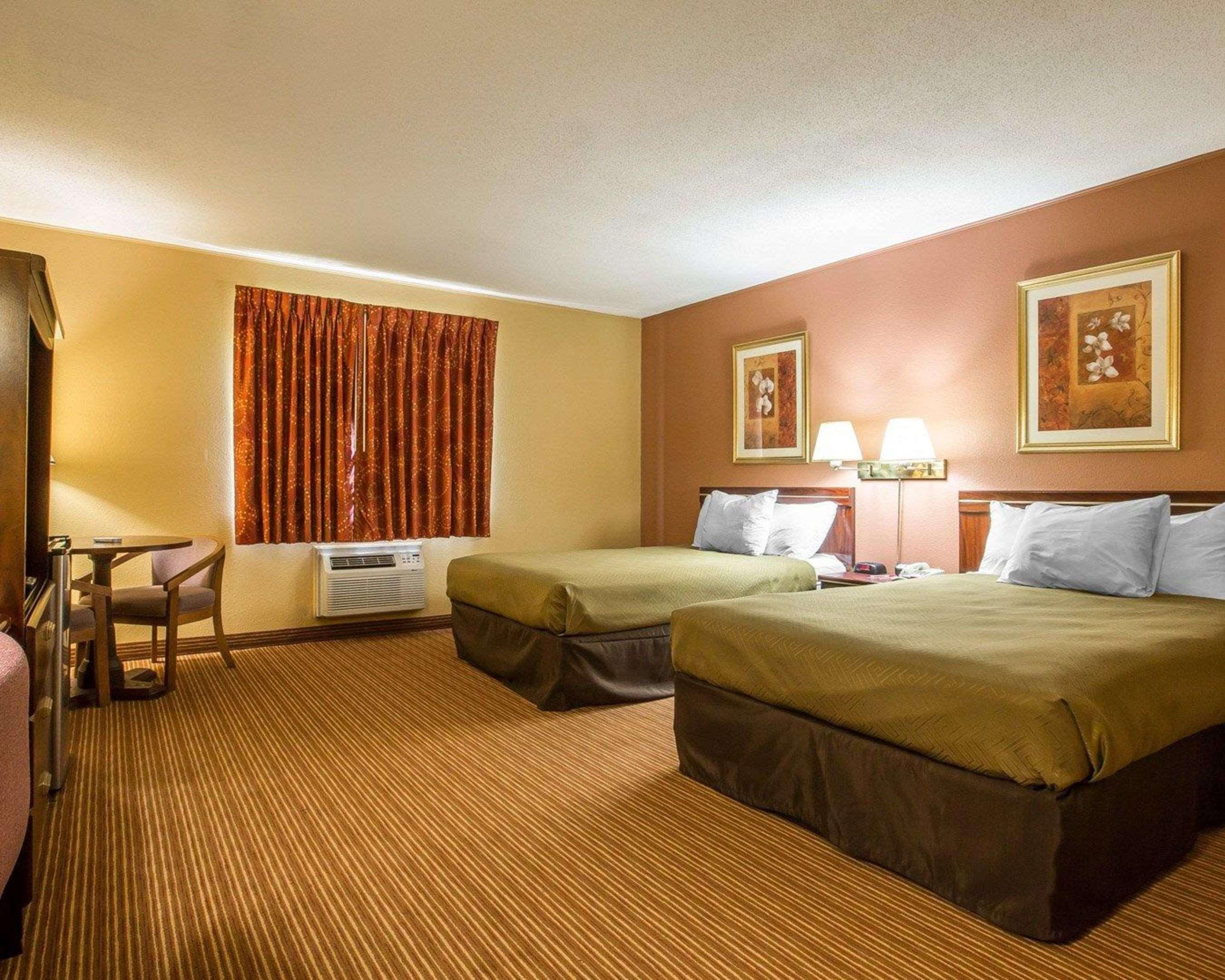 Surestay By Best Western Massena Exterior photo